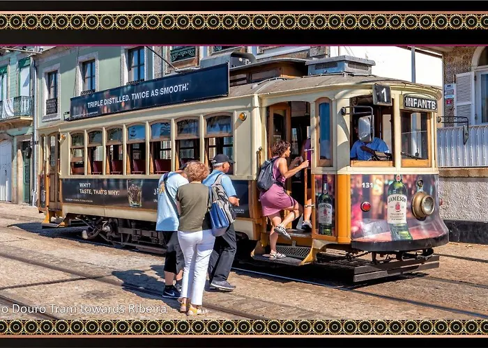 ホテル Jaguar - Is Near The Metro Has Free Parking And A Free Shuttle Service Between The Airport And The From 7am To 8pm 4*